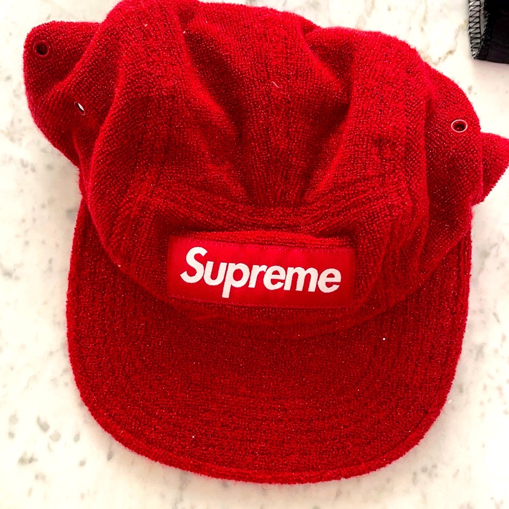 Supreme Glitter Hat